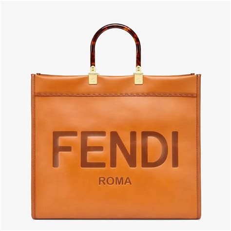 fendi sunshine shopper tote 2020.